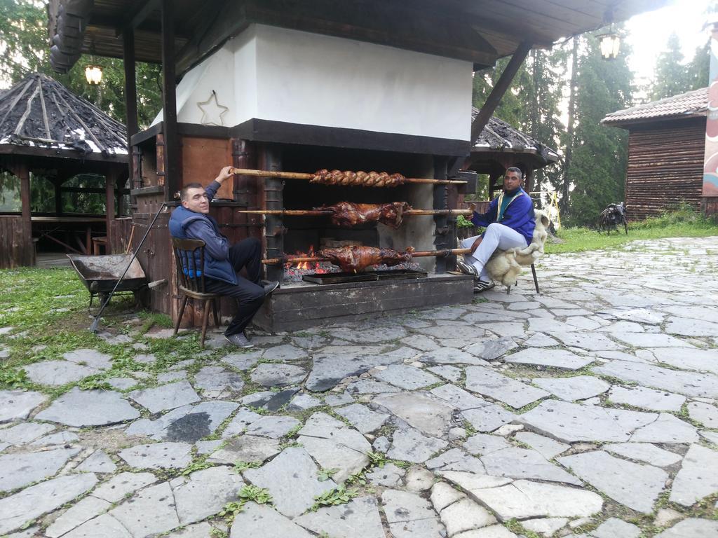 Holiday Village Kochorite Pamporovo Exterior photo